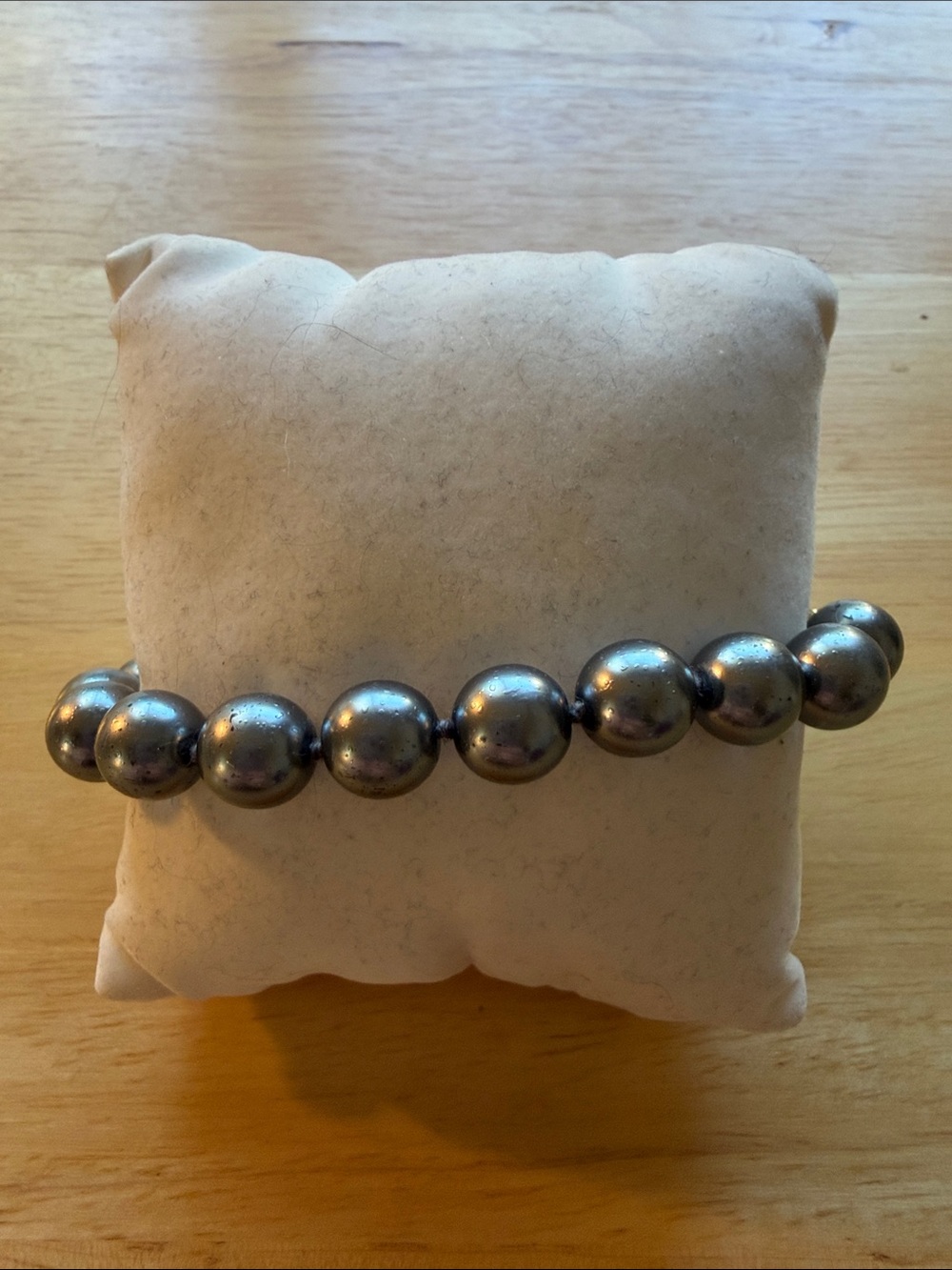 Gray Faux Pearl Bracelet.